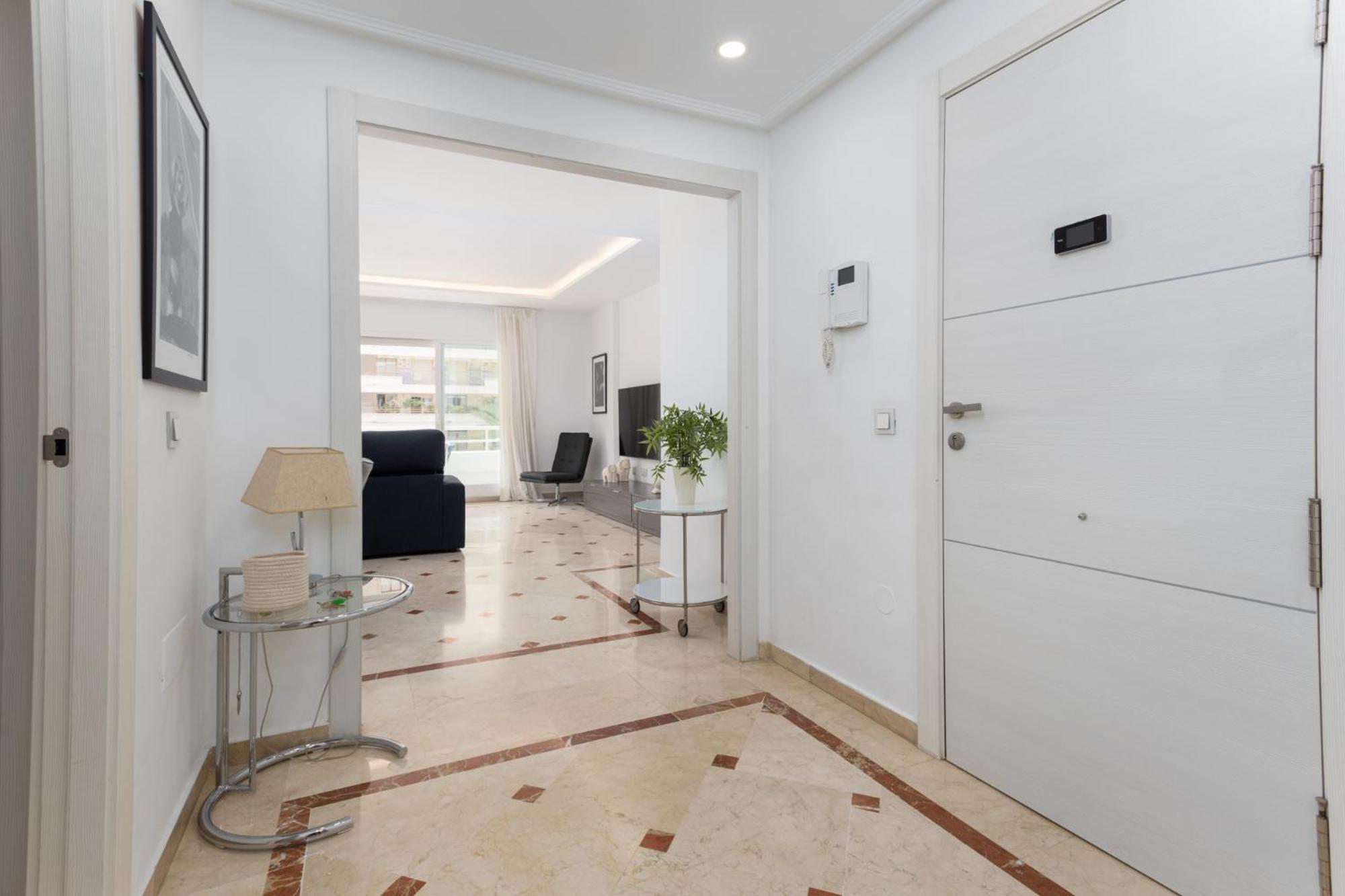 Apartamento Mtr - Temporary Rent 3 Bedrooms Av Del Mar *